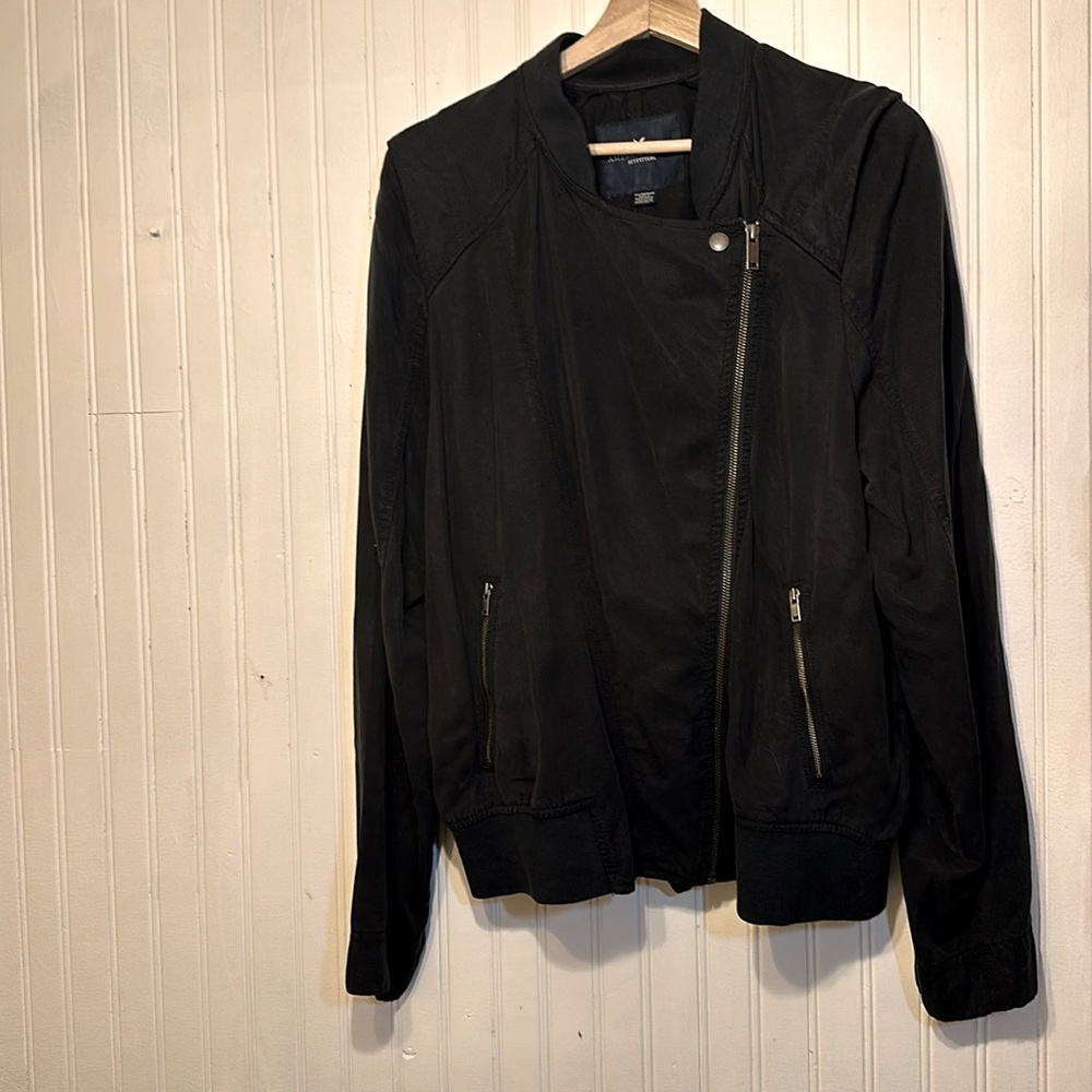 American Eagle SZ XL black twill bomber length jacket with ribbed waist band